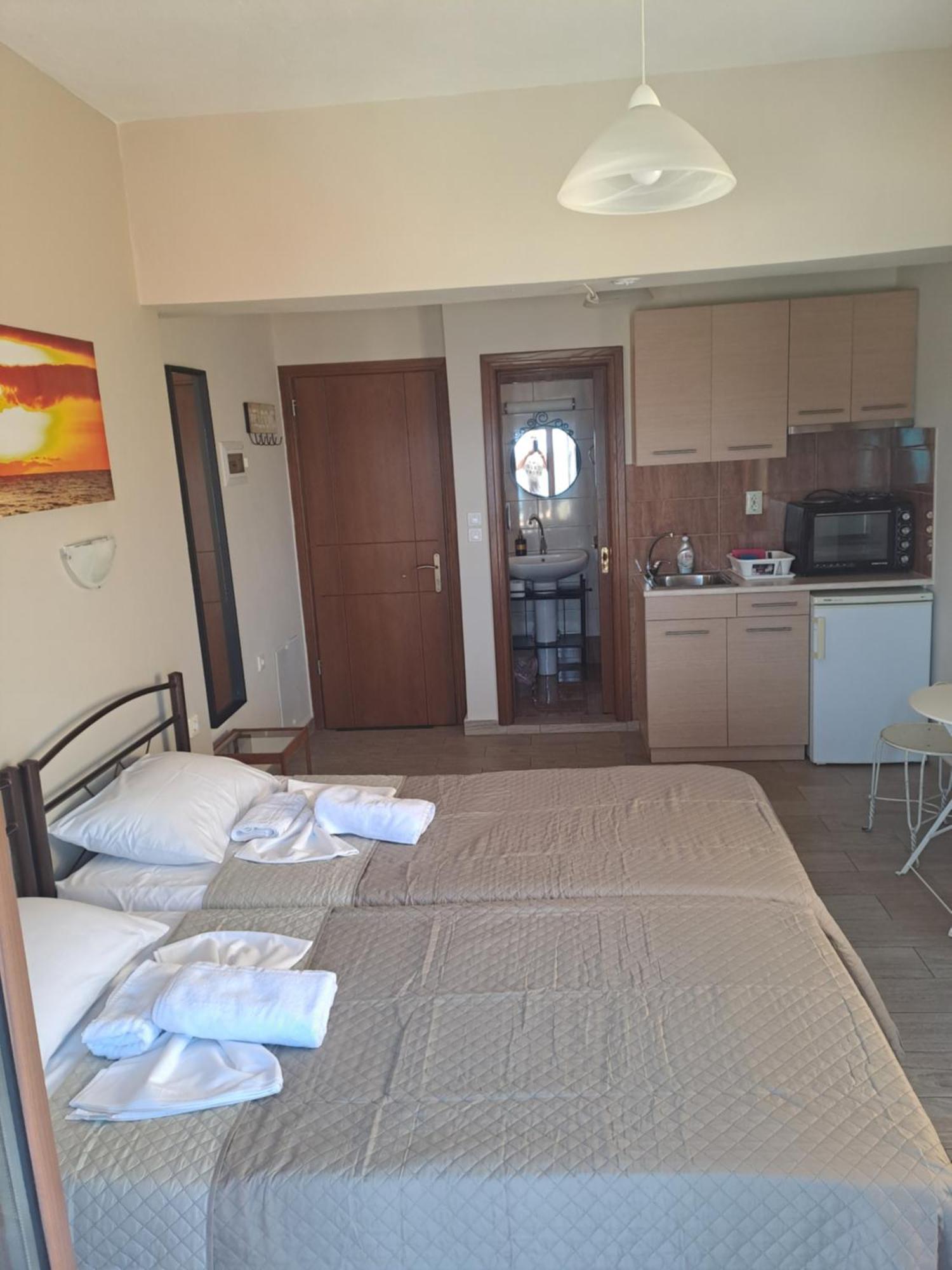 Diolkos Apartement نيا رودا الغرفة الصورة