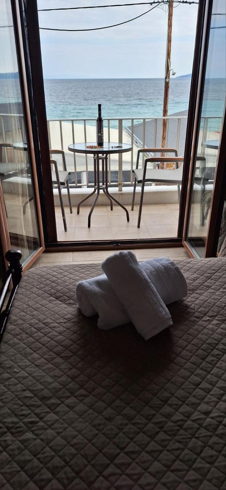 Diolkos Apartement نيا رودا الغرفة الصورة