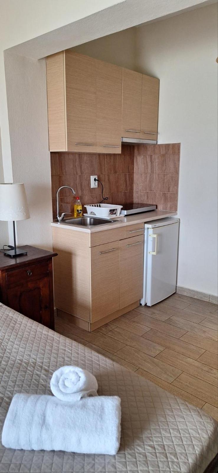 Diolkos Apartement نيا رودا الغرفة الصورة